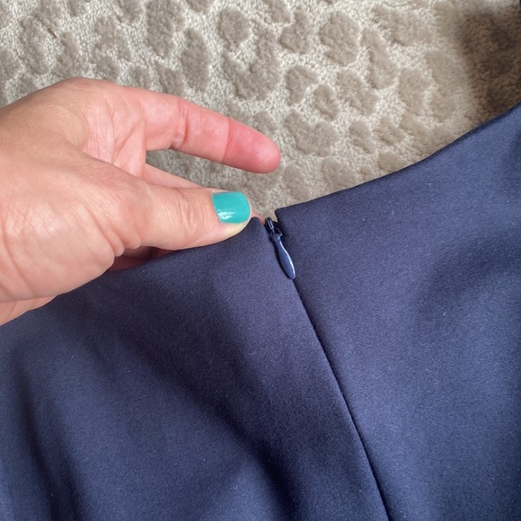 NWT ELLIATT Scarlette Cutout Long Sleeve Sheath Midi Dress in Navy Blue, size L - Picture 9 of 10